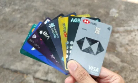 Người Việt mở thêm gần 2 triệu thẻ thanh toán quốc tế trong 3 tháng