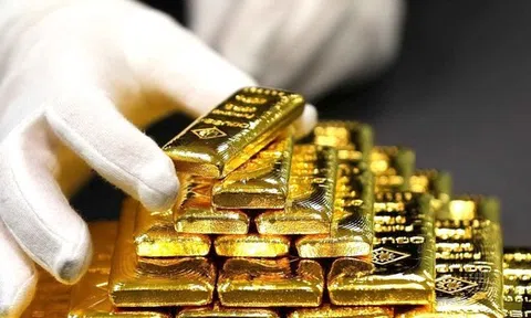 Lý do khiến giá vàng thế giới lao dốc