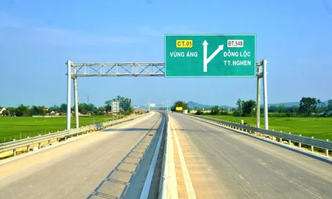 Tăng tốc thi công 5 dự án cao tốc Bắc – Nam phía Đông tại miền Trung