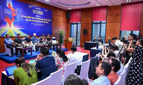 Hàng loạt phiên thảo luận "nóng" tìm giải pháp đưa báo chí vượt khó và bứt tốc