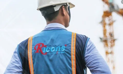 Ricons 'tắc đường' niêm yết