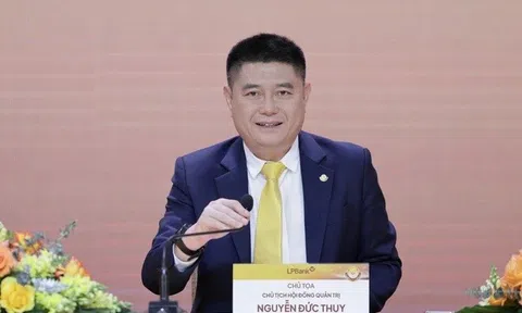 Chủ tịch LPBank Nguyễn Đức Thuỵ sắp nhận gần 180 tỷ đồng tiền cổ tức