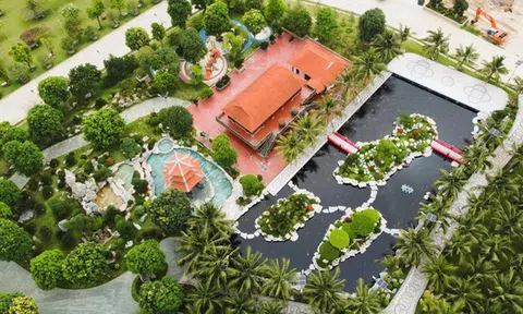 Khu biệt phủ cả ngàn m2 mà Tuấn "thần đèn" thường hiện diện làm bãi tập kết cát?