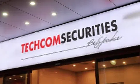 TCBS hoàn tất đợt chào bán riêng lẻ, riêng Chủ tịch mua vào 90%