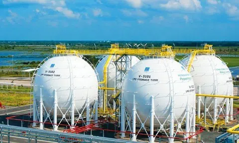 'Siêu dự án' năng lượng 55.000 tỷ đồng tái mời thầu: Lộ diện 5 nhà đầu tư tiềm năng, trong đó có một 'chaebol' Hàn Quốc