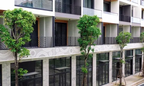 Khu Tây TP.HCM “tuyệt chủng” nhà phố thương mại?