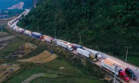 Thủ tướng đề nghị phía Trung Quốc tăng nhập khẩu nông sản Việt Nam