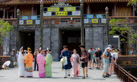 Du lịch Huế bứt tốc tăng gần 63%