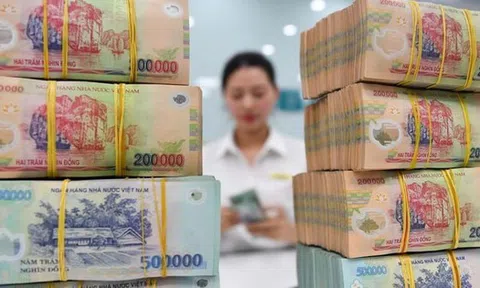 7 ngân hàng điều chỉnh lãi suất tiết kiệm trong tháng 7