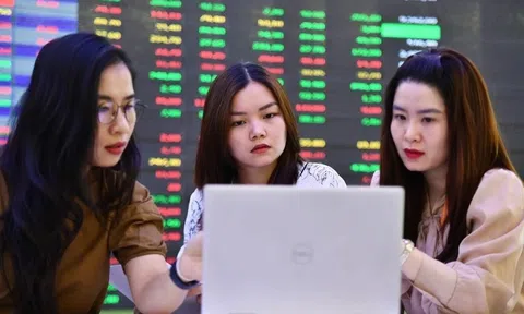 Sở Giao dịch Chứng khoán Hà Nội dừng niêm yết cổ phiếu