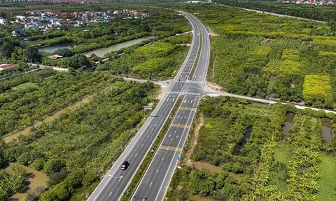 Hưng Yên chuẩn bị triển khai siêu dự án giao thông 9.300 tỷ dọc sông Hồng, trục di sản Thăng Long - Phố Hiến - Tam Chúc - Bái Đính - Chùa Hương sắp được kết nối