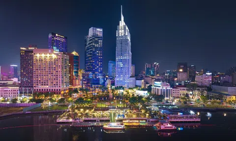 TS Trương Minh Huy Vũ: Không phải có tiền hay không, mà tiền đi về đâu