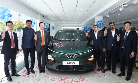 VinFast khai trương showroom lớn nhất tại Ấn Độ