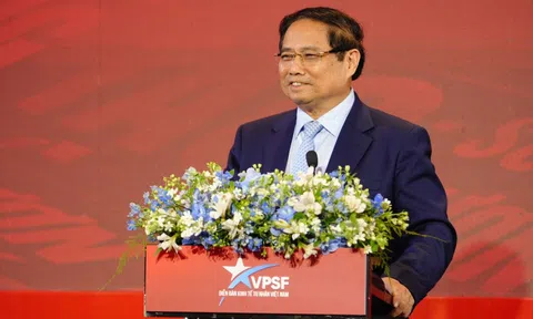 Thủ tướng: Đầu nhiệm kỳ tôi đi kiểm tra, 7, 8 doanh nghiệp làm 10km cao tốc không đâu vào đâu, nay 1 doanh nghiệp đảm nhận 30, 40km