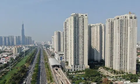 'Sóng' tăng giá tài sản dồn dập, nhiều người đứng ngồi không yên