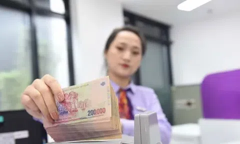 Ngân hàng 'bơm' 1 triệu tỷ đồng ra nền kinh tế, nên mừng hay lo?