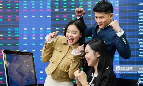 VN-Index lần đầu chạm mốc 1.600 điểm