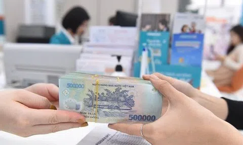 Một ngân hàng vừa tăng lãi suất tiết kiệm