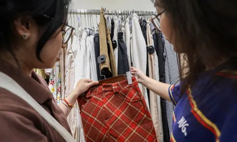 Bỏ việc công ty, dốc gần 1 tỉ khởi nghiệp thời trang: Giấc mơ thành… ác mộng