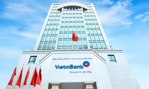 Cổ phiếu CTG vượt đỉnh mọi thời đại, đã đến lúc chốt lời?