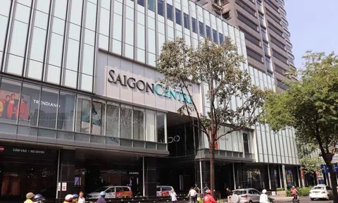 Đại gia Singapore lên kế hoạch bán loạt bất động sản tại Việt Nam, vừa bán cổ phần dự án ngay 'đất vàng' quận 1, thu gần 2.000 tỷ