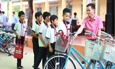 Agribank phát huy vai trò “Ngân hàng vì cộng đồng”, hướng tới an sinh xã hội