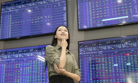 VN-Index tăng mạnh nhất 2 tháng