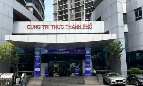 Hà Nội 'tìm đầu ra' gần 300 trụ sở dôi dư