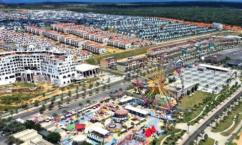 Nên mua cổ phiếu NVL khi Dự án Novaworld Phan Thiết đạt được mốc pháp lí quan trọng?