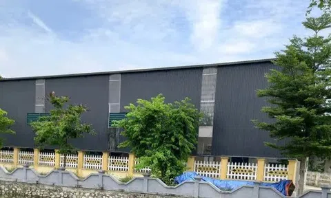 Ngang nhiên dựng nhà kho, xưởng hàng trăm mét vuông trên đất nông nghiệp ngay ở trung tâm TP Thanh Hóa