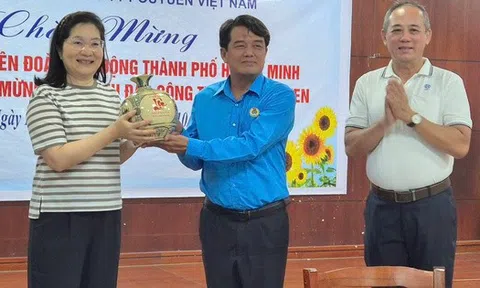 Một doanh nghiệp tại TP HCM chi 450 tỉ đồng/tháng để trả lương cho người lao động