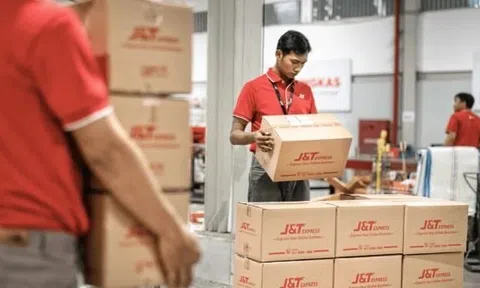 'Cuộc đua cùng xuống đáy' trong giới giao hàng: Một ông lớn bị tố giảm giá bất chấp, dìm đối thủ, gây tổn hại tới toàn bộ hệ sinh thái