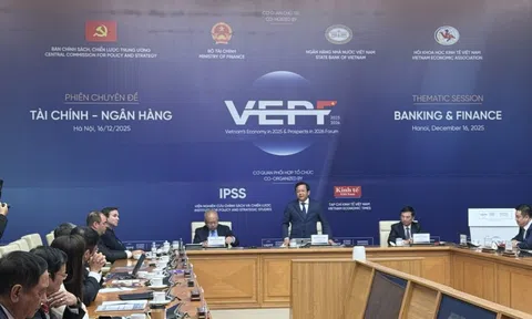 Tăng trưởng hai con số: Bài toán lớn về vốn và phân bổ nguồn lực