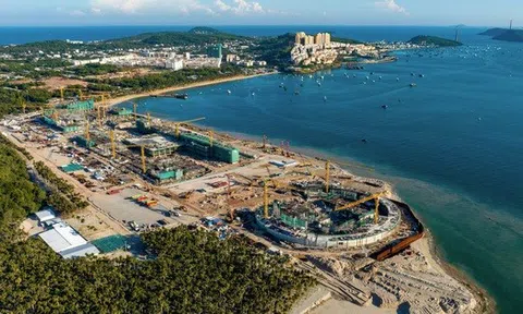 Thiếu vật liệu xây dựng đang "trói chân" tiến độ công trình APEC tại Phú Quốc