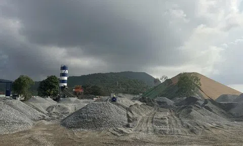 Chuyên gia: Việc để "đứt gãy" nguồn cung vật liệu xây dựng chẳng khác nào xây một cỗ máy tăng trưởng mạnh mẽ nhưng lại thiếu nhiên liệu vận hành