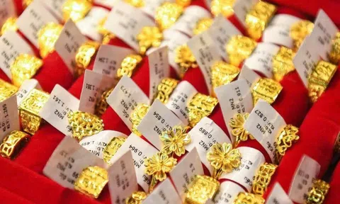 Sáng 22/1: Giá vàng thế giới và trong nước đồng loạt giảm mạnh