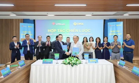 VPBank và DMX ra mắt thẻ tín dụng VPBank MWG Mastercard