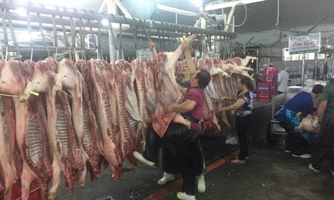Giá heo hơi hôm nay, 3-2: Nhiều mặt hàng tại chợ đầu mối quay đầu giảm
