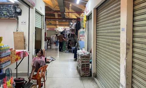 Cận Tết, chợ Bình Tây ngoài nhộn nhịp, trong đìu hiu