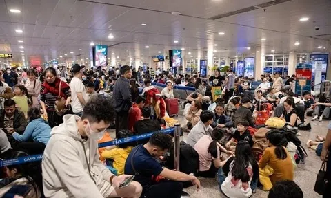 Đề xuất Hãng hàng không trễ chuyến bay 3 tiếng phải hoàn tiền, trễ 6 tiếng phải lo chỗ ngủ