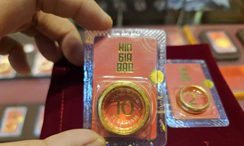 Sáng 10-2, giá vàng miếng SJC vẫn cao hơn giá vàng thế giới 22 triệu đồng/lượng