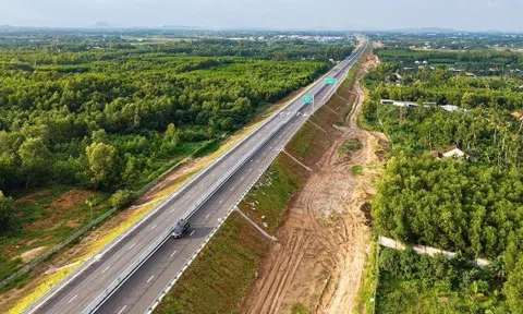 Cao tốc Quảng Ngãi - Hoài Nhơn sẵn sàng đưa vào khai thác phục vụ Tết Nguyên đán
