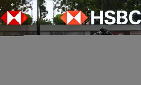 HSBC báo lãi vượt dự báo