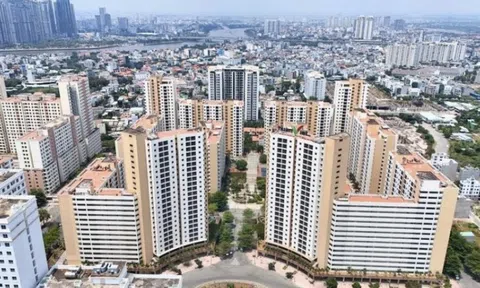 Nhà ở thương mại giá phù hợp: Chính sách mới liệu có giải được bài toán giá nhà tăng cao?