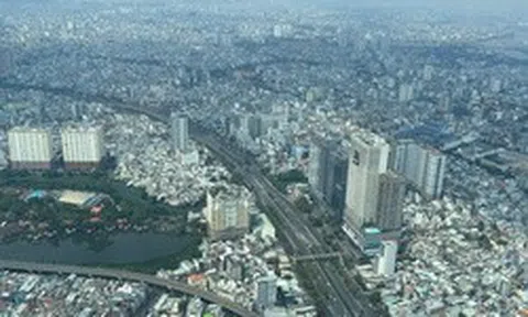 Bất động sản TPHCM “nóng lạnh thất thường”: Không tồn kho nhưng vẫn “đóng băng ngầm”?