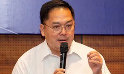 Ông Hoàng Nam Tiến từng tiết lộ: 1 năm rưỡi phụ thuộc vào AI, con người đã suy giảm năng lực cốt lõi, mất điện thì làm sao?