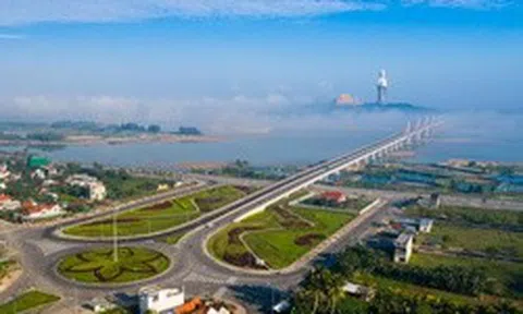 Quảng Ngãi: Từ thủ phủ công nghiệp miền Trung đến điểm sáng hạ tầng đô thị và dịch vụ
