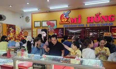 Giá vàng hôm nay 29-3: Đồng loạt dự báo tăng