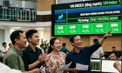 VN-Index tăng vọt hơn 74 điểm ngay khi mở cửa giao dịch 8-4
