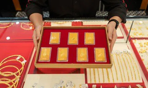 Sáng 13-4, giá vàng miếng SJC, vàng nhẫn tiếp tục giảm